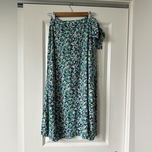 Beautiful long wrap skirt size 36 (EU 4)
